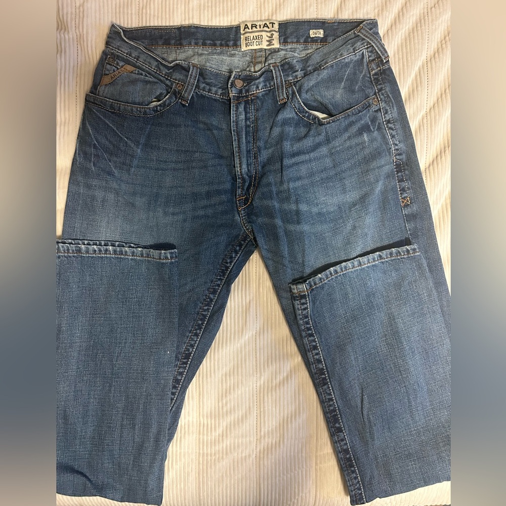 Ariat M4 relaxed bootcut size 36x36